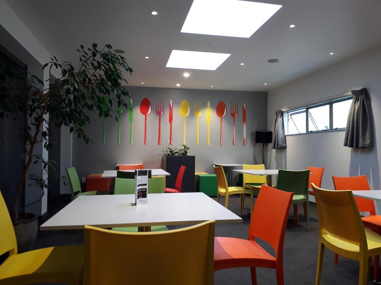 Hostel Yha